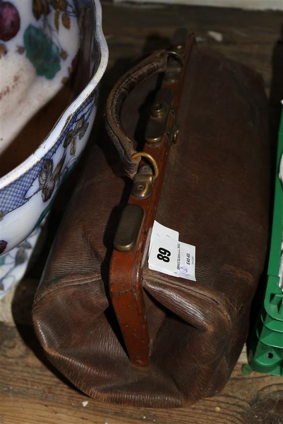 Small Gladstone bag